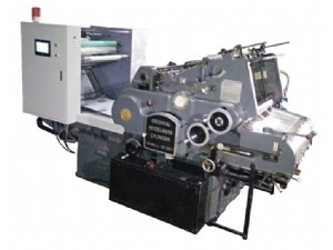 640型全自動(dòng)海德堡圓壓平燙金機(jī)、全自動(dòng)模切機(jī)